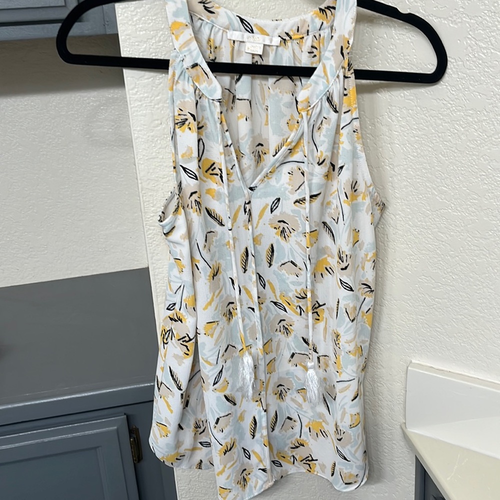 Sleeveless Yellow/Tan/Blue Blouse